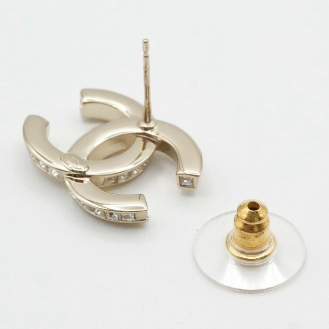 CHANEL - シャネル CHANEL ピアス イヤリング ゴールド ココ CHANEL - シャネル CHANEL ピアス イヤリング ゴールド ココ