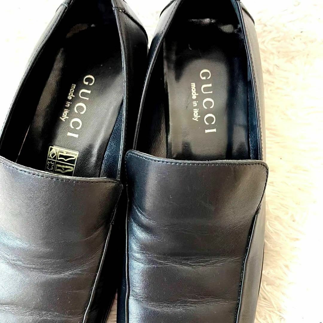 GUCCI - 極美品 GUCCI スクエアトゥ ローファー 21cm バックロゴ GUCCI - 極美品 GUCCI スクエアトゥ ローファー 21cm バックロゴ
