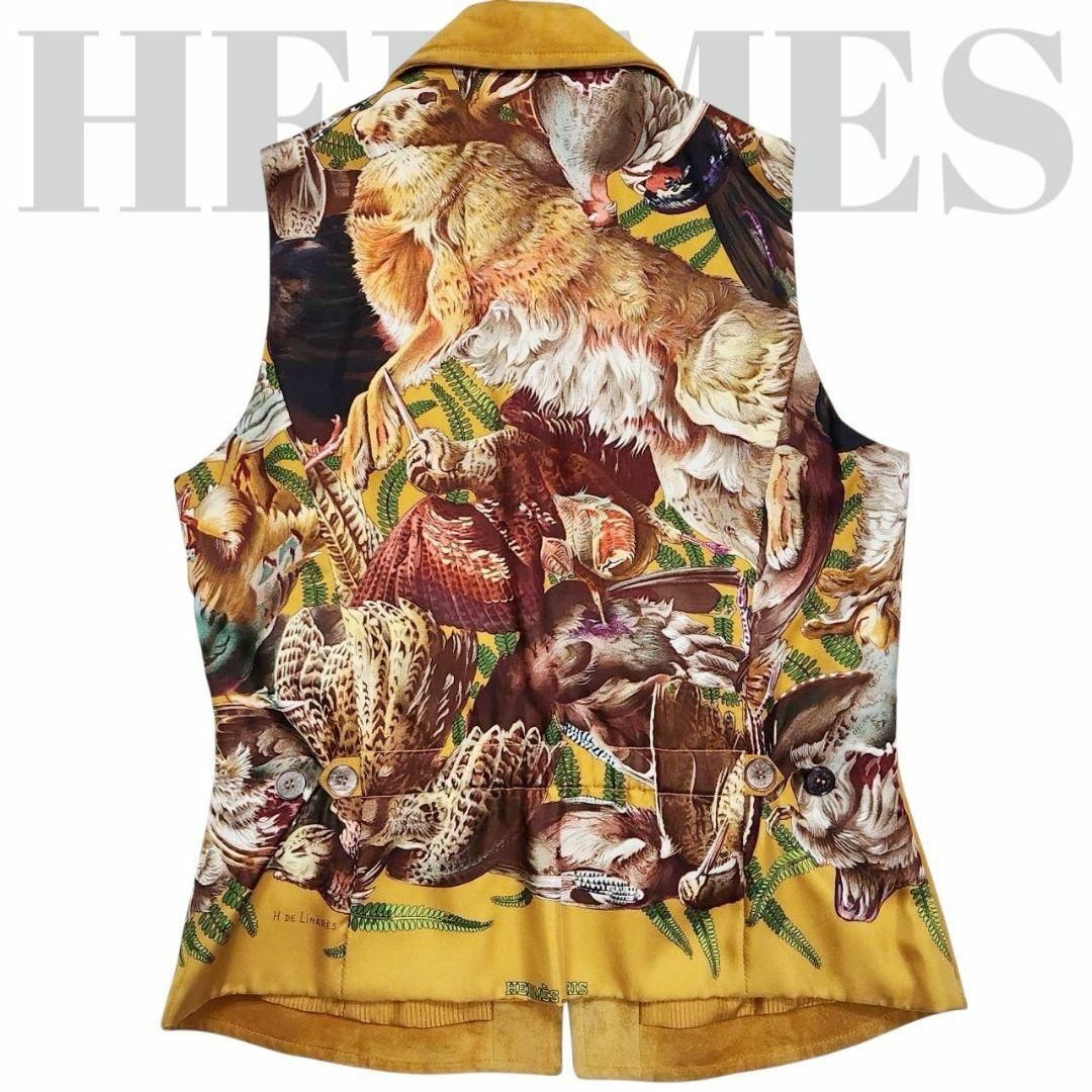 HERMES - 【希少】エルメス スエード ベスト スカーフ柄「ジビエ HERMES - 【希少】エルメス スエード ベスト スカーフ柄「ジビエ