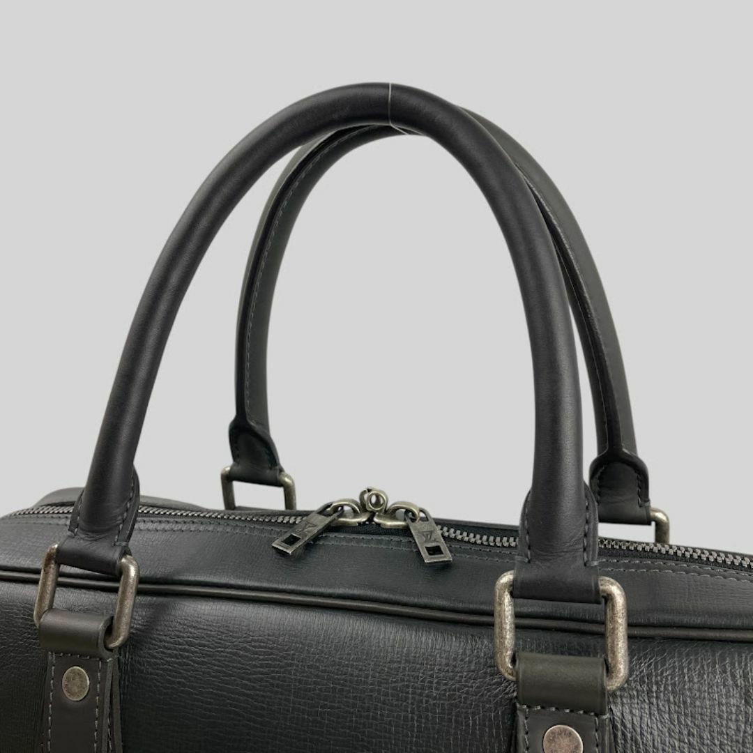 LOUIS VUITTON - ほぼ未使用□ルイ ヴィトン□ユタ アコマ 2WAY LOUIS VUITTON - ほぼ未使用□ルイ ヴィトン□ユタ アコマ 2WAY