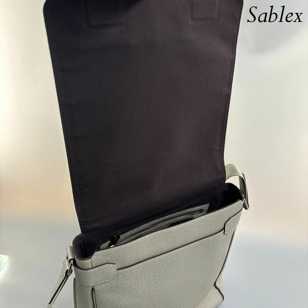 LOUIS VUITTON - 【超極美品】ルイヴィトン タイガ ミロ LOUIS VUITTON - 【超極美品】ルイヴィトン タイガ ミロ