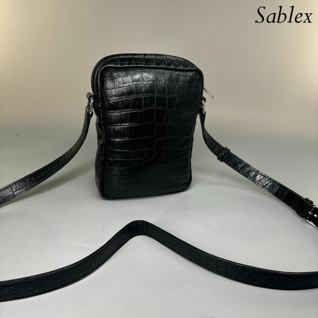 SAINT LAURENT - 【新品同様】サンローラン ショルダーバッグ SAINT LAURENT - 【新品同様】サンローラン ショルダーバッグ