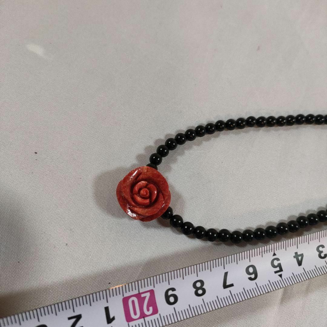 ひ835 超美品 本珊瑚 赤サンゴ 赤のバラモチーフネックレスの ひ835 超美品 本珊瑚 赤サンゴ 赤のバラモチーフネックレスの