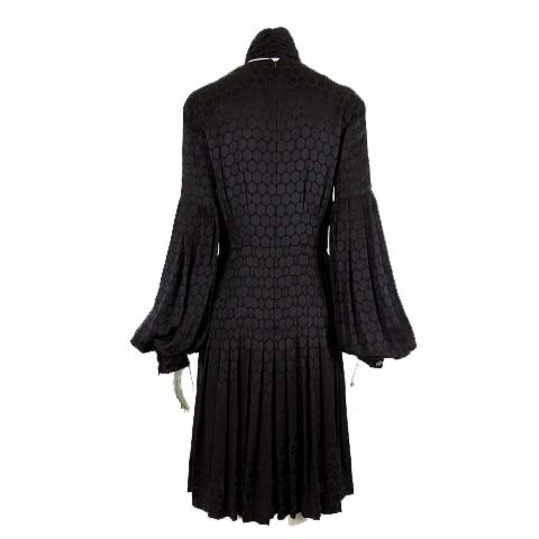 CHANEL - シャネル CHANEL ワンピース ドレス プリーツ シルク CHANEL - シャネル CHANEL ワンピース ドレス プリーツ シルク
