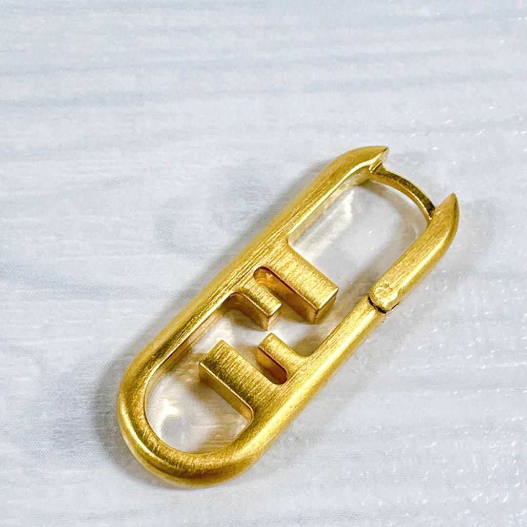 FENDI - FENDI フェンディ FFロゴ オーロック シングル ピアス FENDI - FENDI フェンディ FFロゴ オーロック シングル ピアス