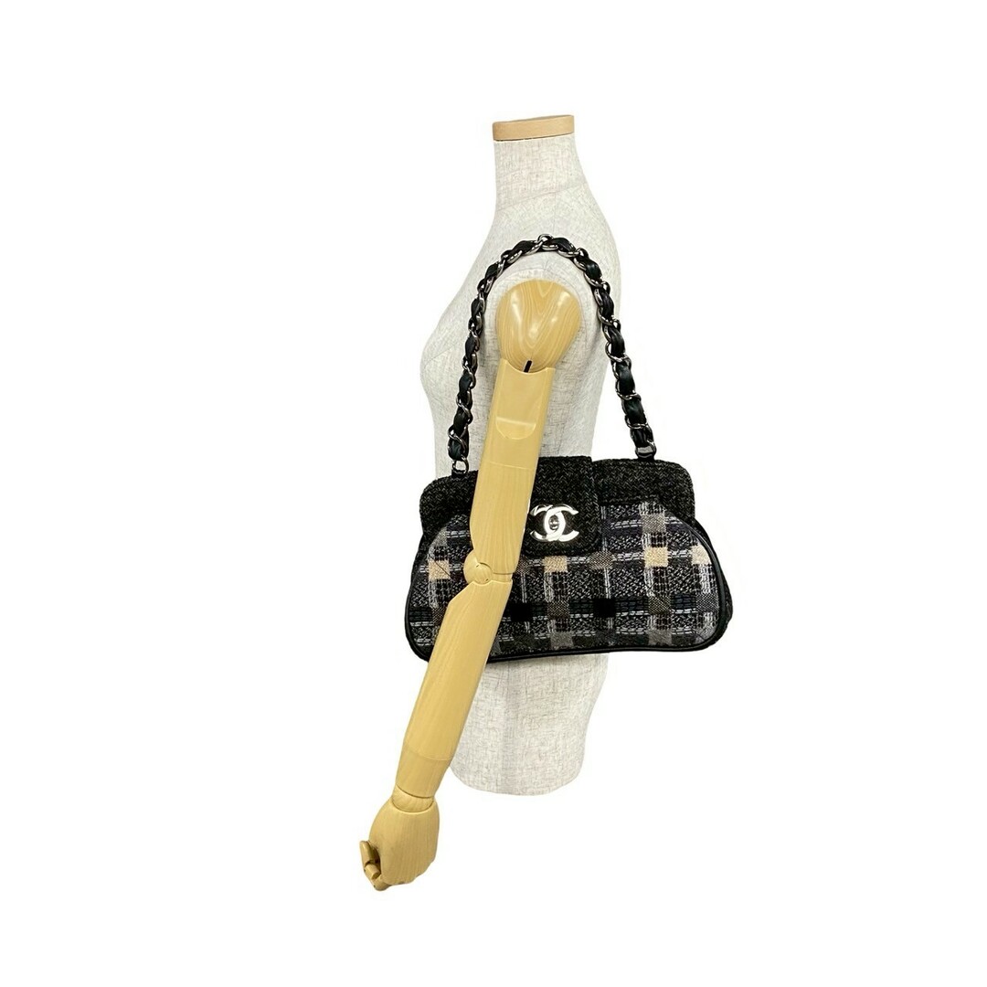 CHANEL - 極 美品 袋付 シール有 10番台 CHANEL シャネル ココ CHANEL - 極 美品 袋付 シール有 10番台 CHANEL シャネル ココ