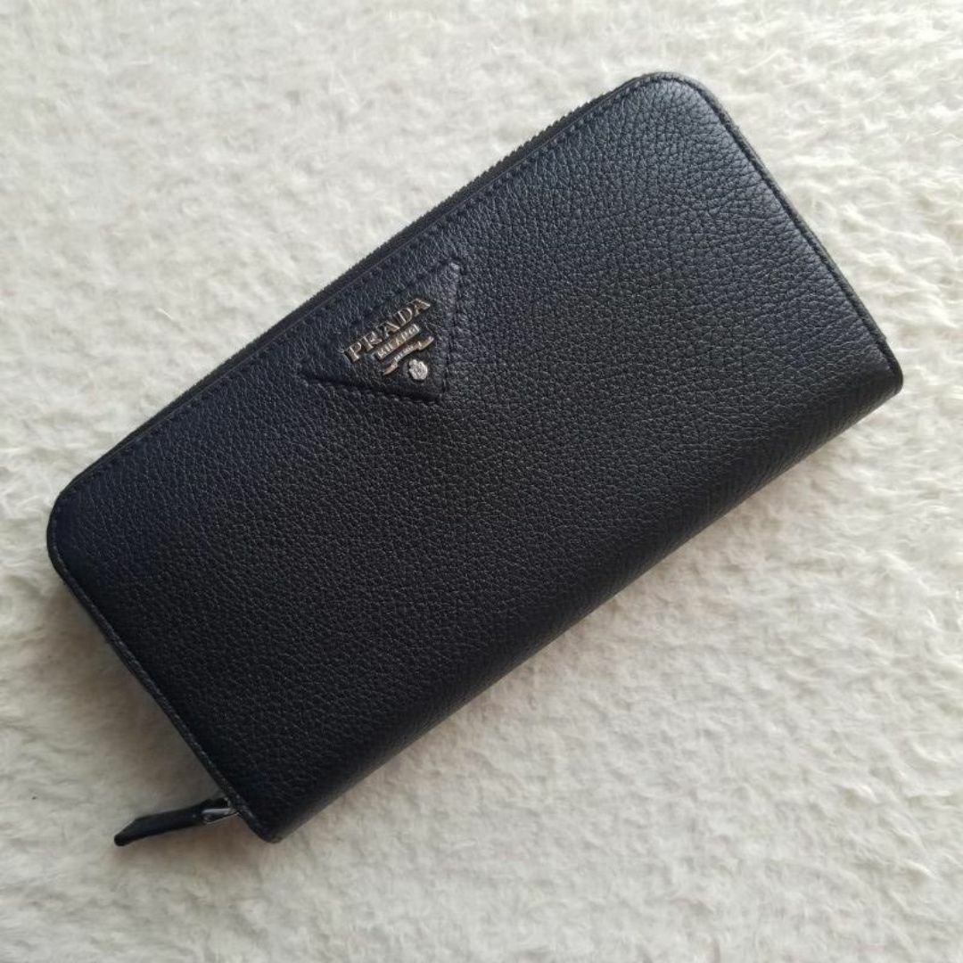 PRADA - PRADA プラダ ヴィッテロダイノレザー ラウンド PRADA - PRADA プラダ ヴィッテロダイノレザー ラウンド