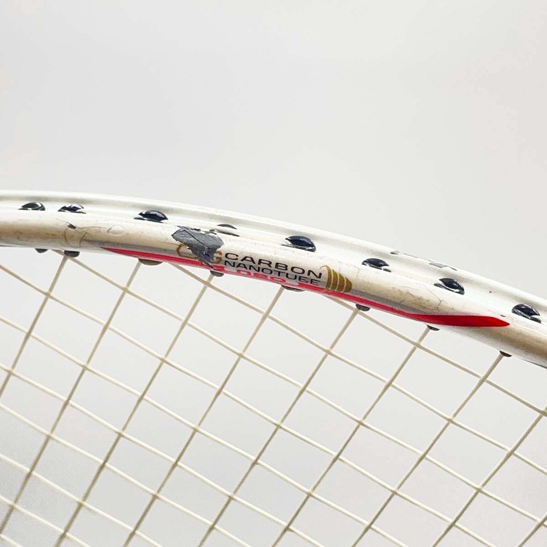 YONEX - ヨネックス アークセイバー11 バドミントンラケット YONEX - ヨネックス アークセイバー11 バドミントンラケット