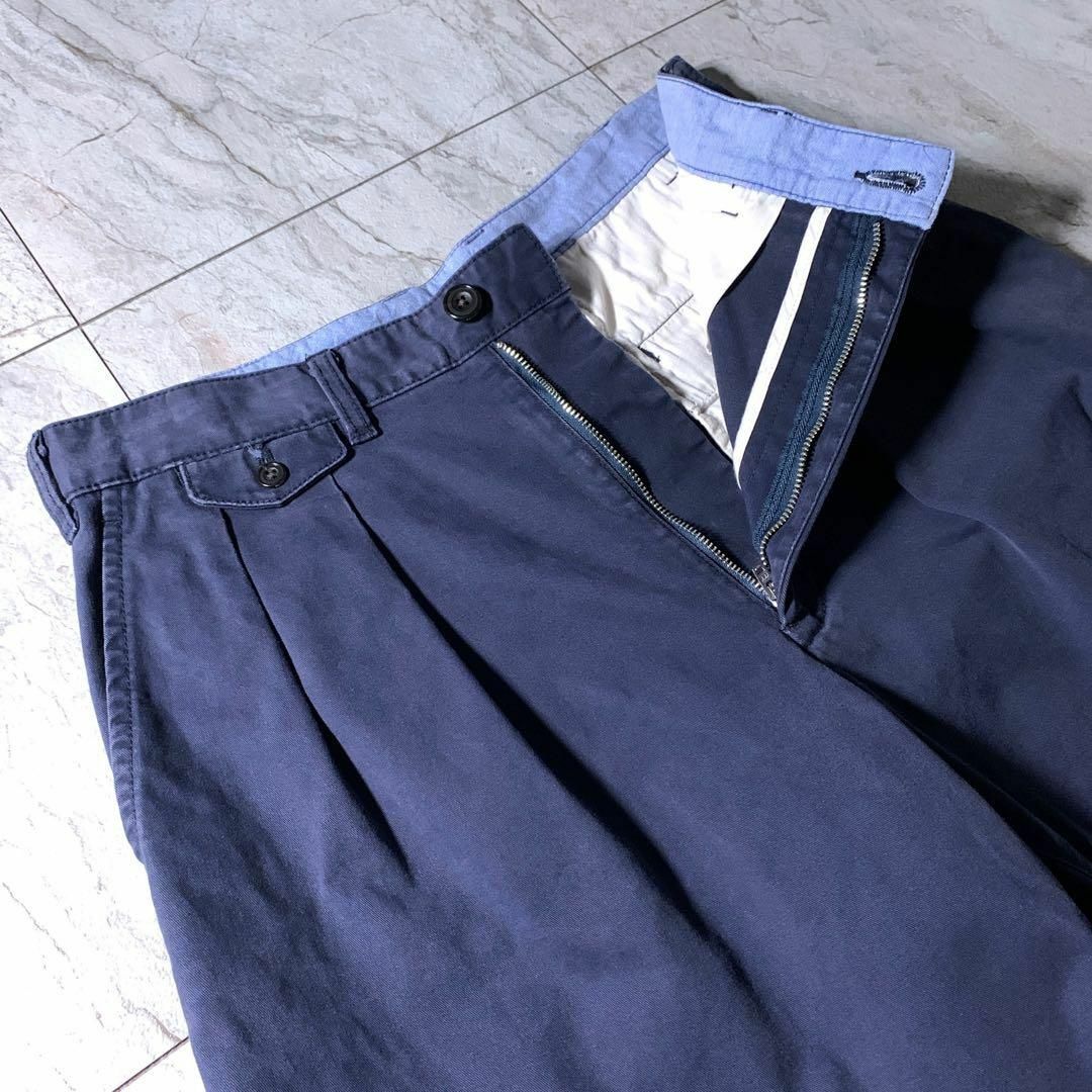BEAMS PLUS - 百名品 BEAMS PLUS 2プリーツ タック チノ BEAMS PLUS - 百名品 BEAMS PLUS 2プリーツ タック チノ