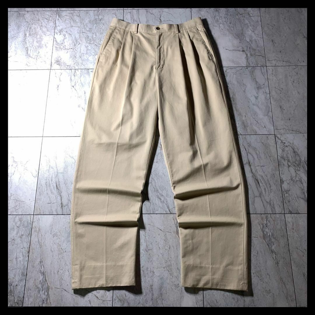 Levi's - 00s DOCKERS 2タック チノパン スラックス ベージュ Levi's - 00s DOCKERS 2タック チノパン スラックス ベージュ