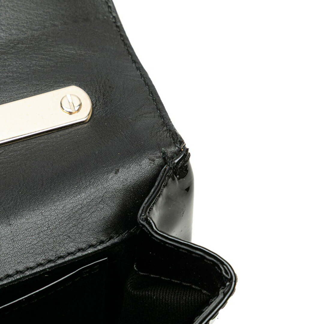VALENTINO - ヴァレンティノ ロックスタッズ チェーン VALENTINO - ヴァレンティノ ロックスタッズ チェーン