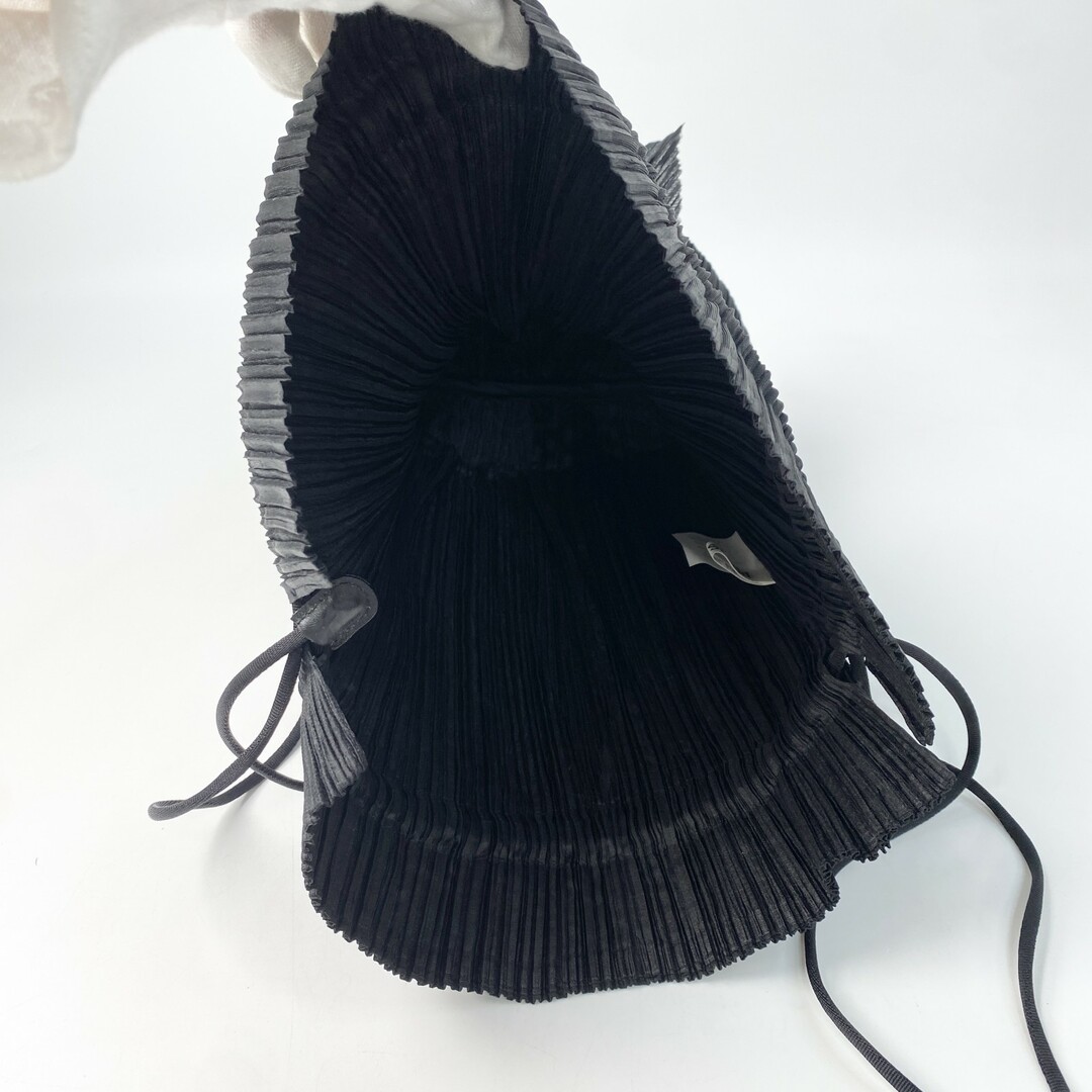 ISSEY MIYAKE - 美品 イッセイミヤケ ISSEY MIYAKE プリーツ ISSEY MIYAKE - 美品 イッセイミヤケ ISSEY MIYAKE プリーツ