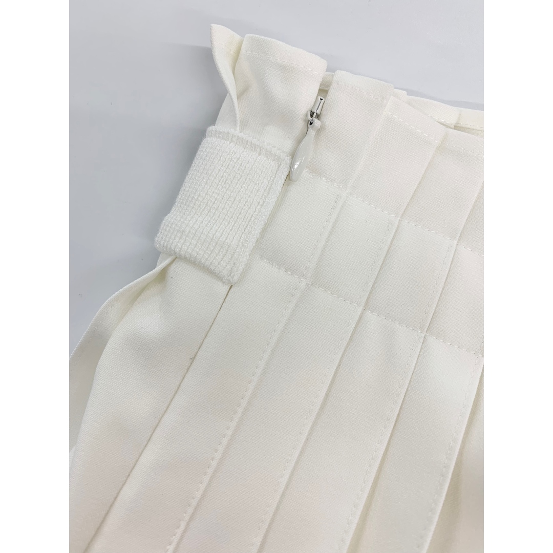 FOXEY - アディアム Skirt 43666 スカート 2 ホワイト FOXEY - アディアム Skirt 43666 スカート 2 ホワイト