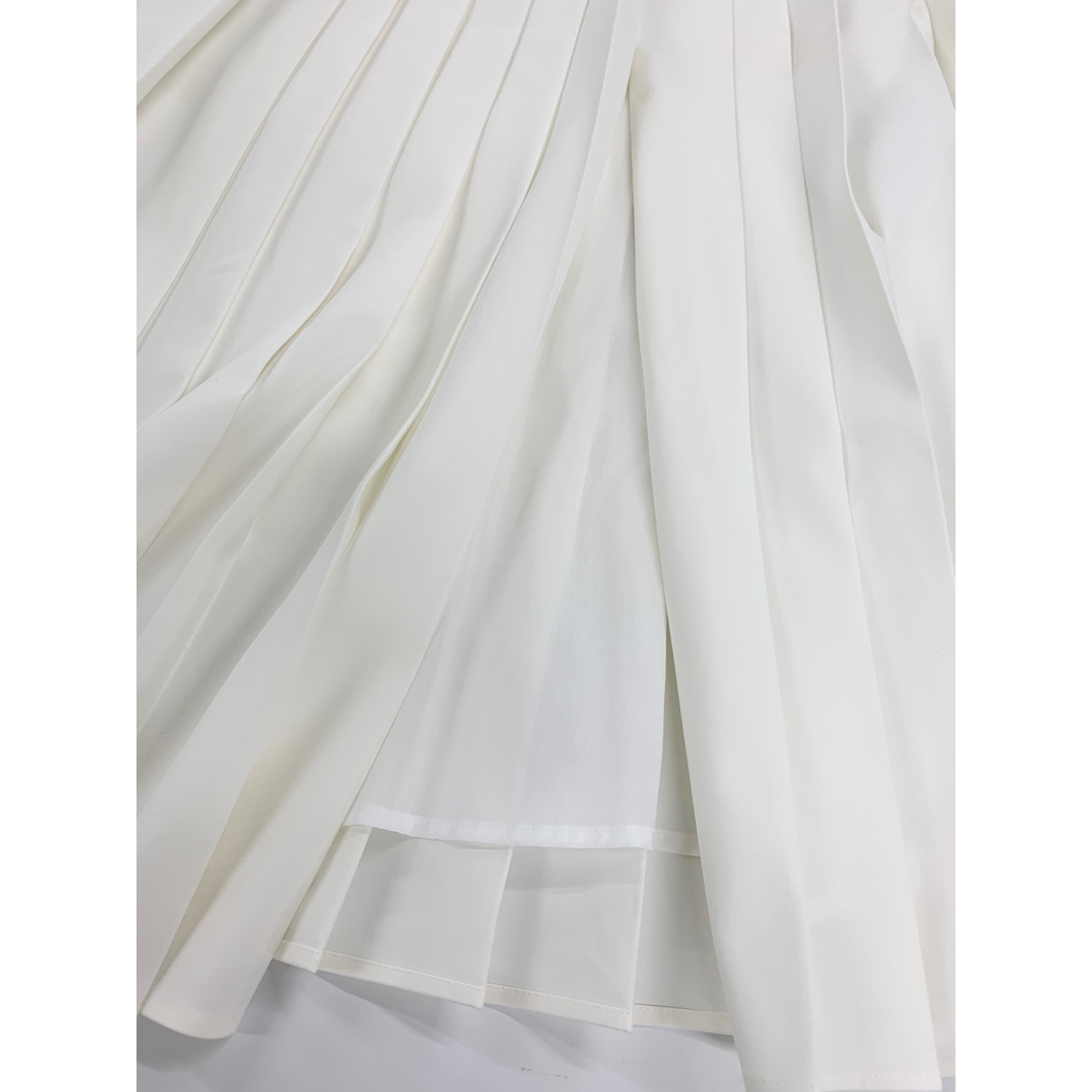 FOXEY - アディアム Skirt 43666 スカート 2 ホワイト FOXEY - アディアム Skirt 43666 スカート 2 ホワイト