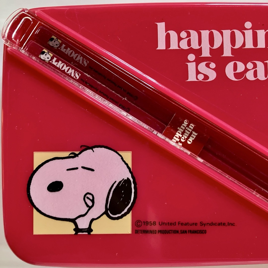 SNOOPY - 美品新品 スヌーピー 昭和レトロ 箸付きランチボックス SNOOPY - 美品新品 スヌーピー 昭和レトロ 箸付きランチボックス