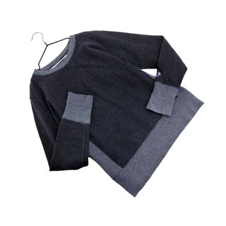Champion - champion 刺繍ロゴ スウェット ネイビー 古着 Champion - champion 刺繍ロゴ スウェット ネイビー 古着