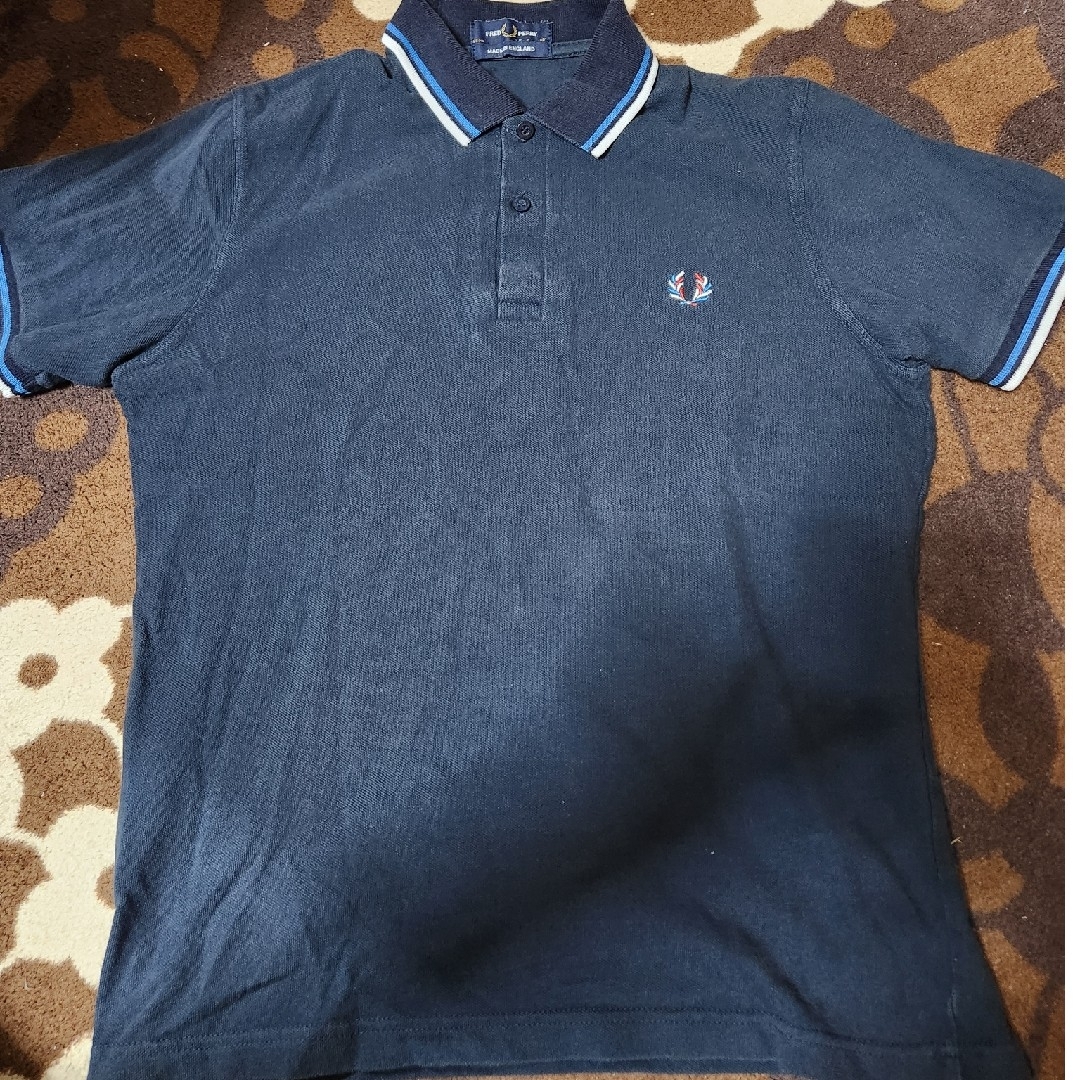 FRED PERRY - ネイビー ポロシャツ ストライプ付き フレッド FRED PERRY - ネイビー ポロシャツ ストライプ付き フレッド