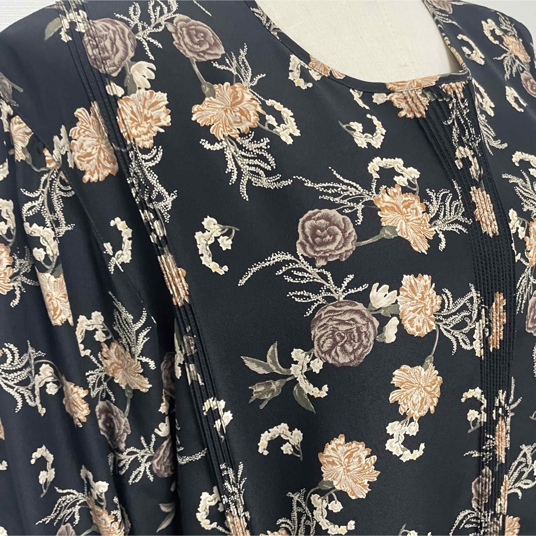 KANEKO ISAO - カネコイサオ 花柄 ワンピース ロング丈 ピンク KANEKO ISAO - カネコイサオ 花柄 ワンピース ロング丈 ピンク