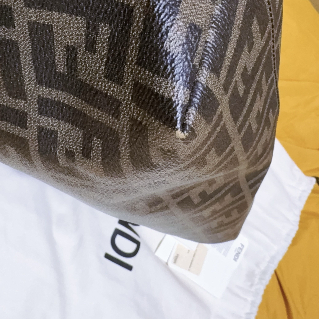 FENDI - 極美品 FENDI ズッカ柄 トートバッグの通販 by K FENDI - 極美品 FENDI ズッカ柄 トートバッグの通販 by K