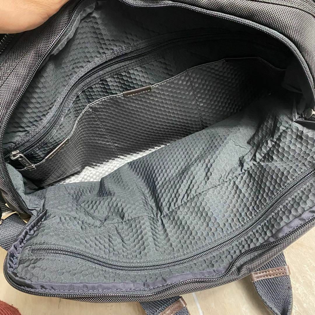 TUMI - 極美品 TUMI 2WAY ブリーフケース ビジネスバッグ レザー TUMI - 極美品 TUMI 2WAY ブリーフケース ビジネスバッグ レザー