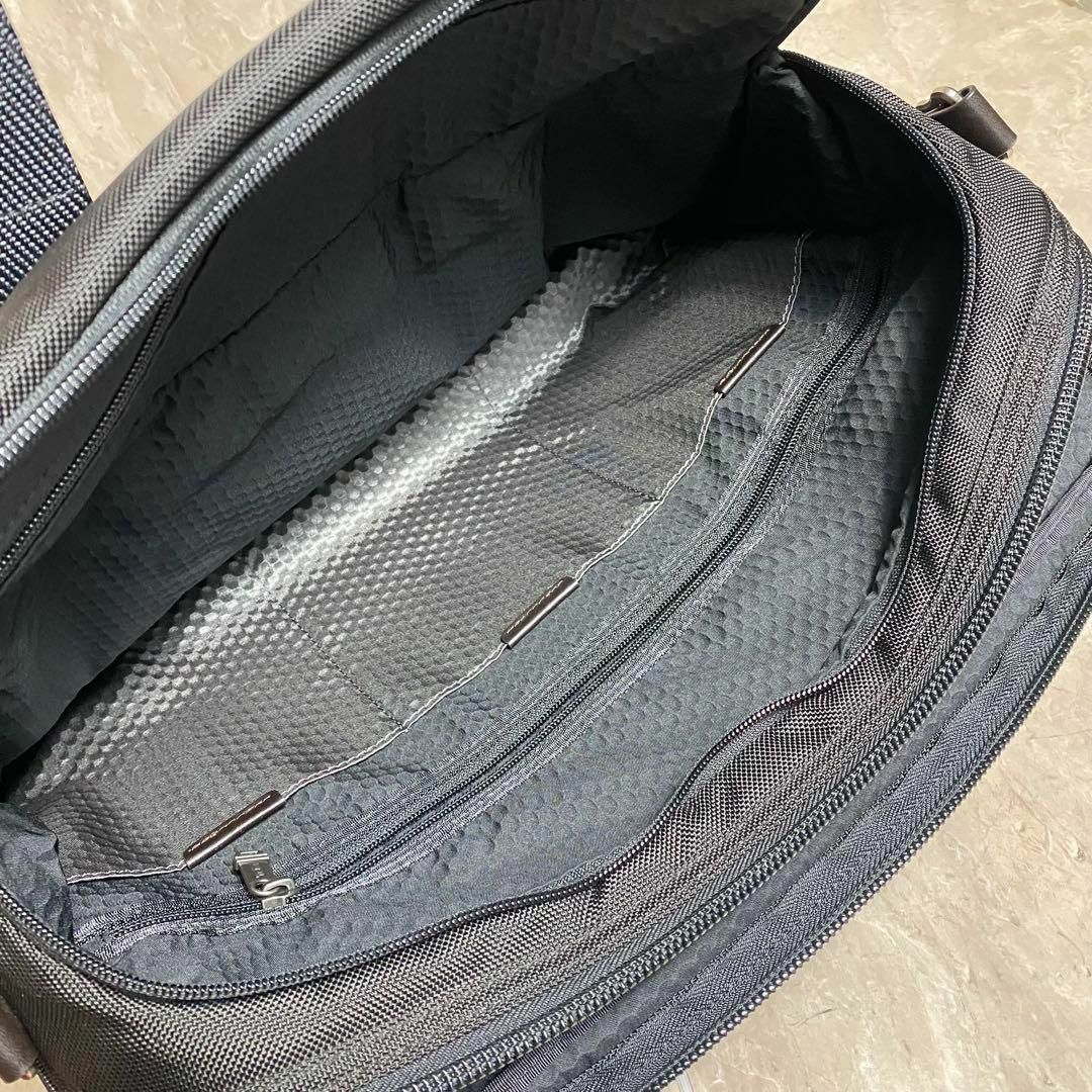 TUMI - 極美品 TUMI 2WAY ブリーフケース ビジネスバッグ レザー TUMI - 極美品 TUMI 2WAY ブリーフケース ビジネスバッグ レザー
