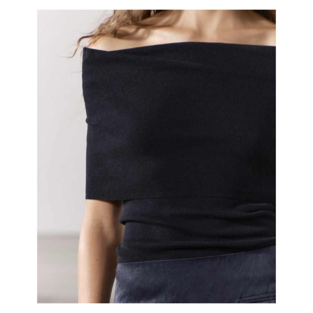 ZARA - 新品 ZARA オフショルダー ニット トップス ネイビー ZARA - 新品 ZARA オフショルダー ニット トップス ネイビー