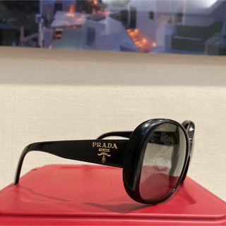 PRADA - HYDE着 PRADA ラウンドサングラス レディース メンズの PRADA - HYDE着 PRADA ラウンドサングラス レディース メンズの