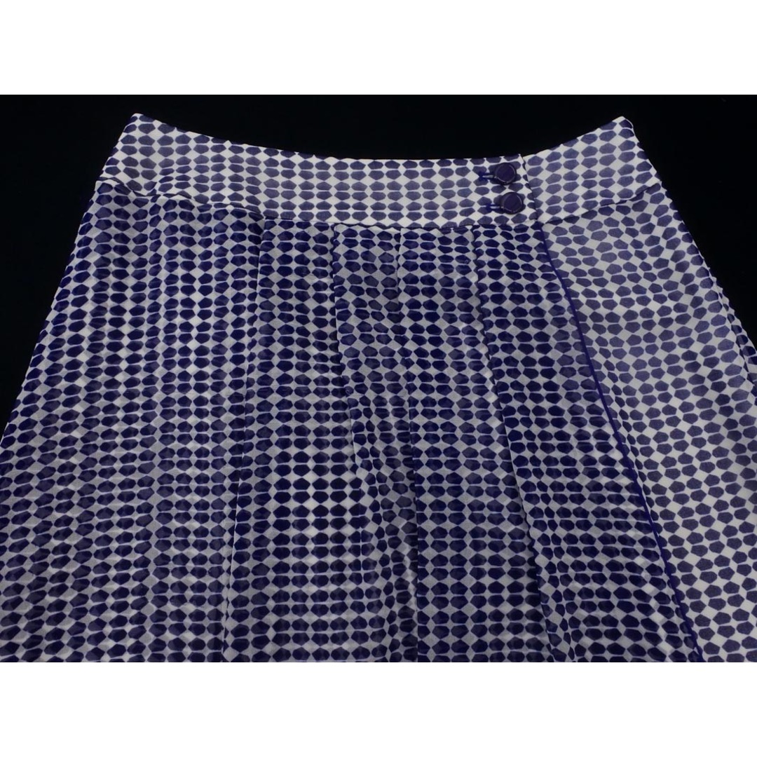 INDIVI - INDIVI インディヴィ 総柄 スカート size38/白x紺 INDIVI - INDIVI インディヴィ 総柄 スカート size38/白x紺