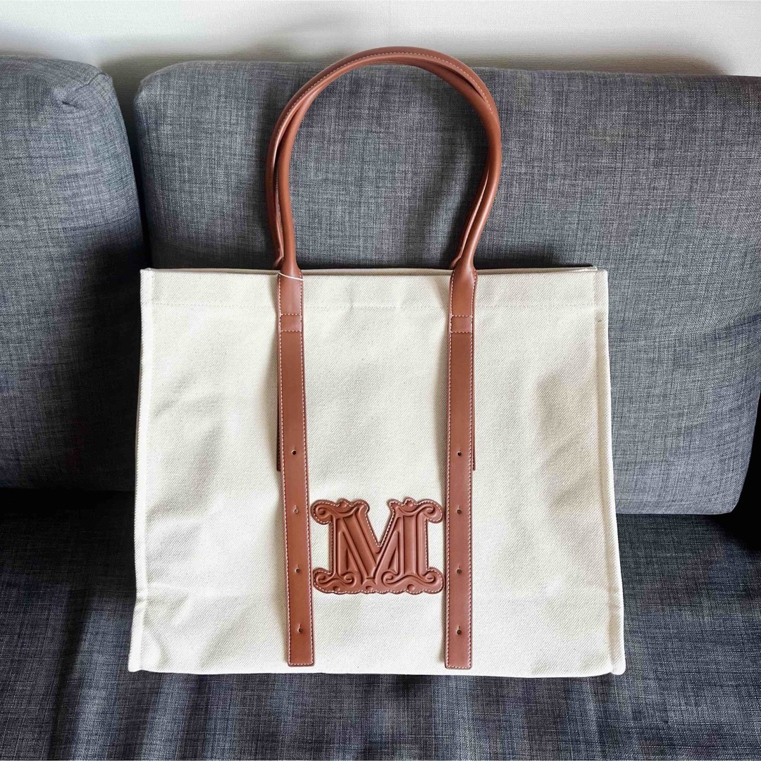Max Mara - MAX MARA マックスマーラ Brava キャンバストート Max Mara - MAX MARA マックスマーラ Brava キャンバストート
