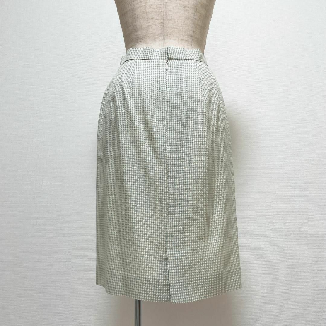 Courreges - courreges シルク混スカートスーツ グリーン Courreges - courreges シルク混スカートスーツ グリーン