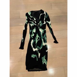 Roberto Cavalli - roberto cavalliワンピースの通販 by jeny Roberto Cavalli - roberto cavalliワンピースの通販 by jeny