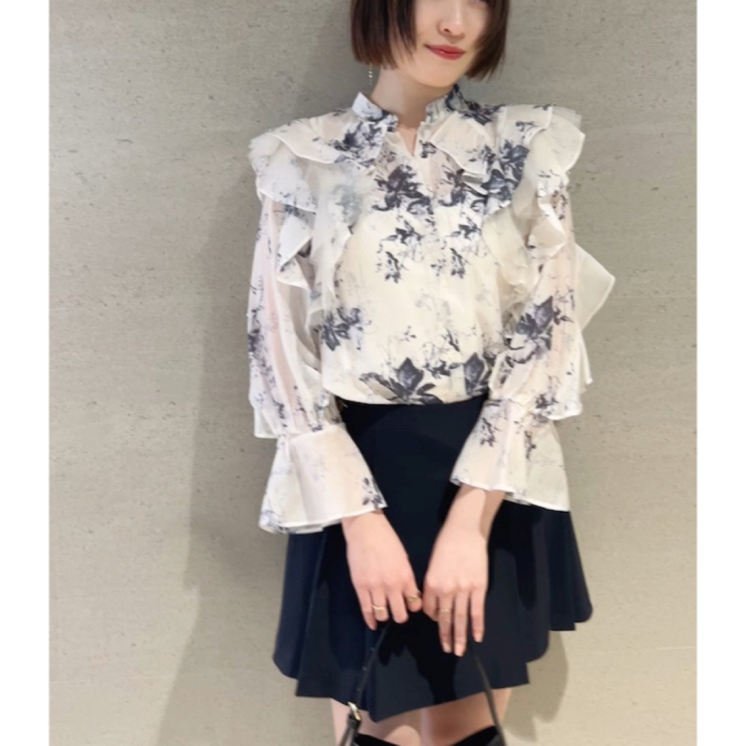 結婚祝い SNIDEL 4/13~16 by 25ssの通販 シアーフリルブラウス snidel - トップス