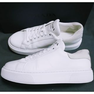 PRADA - プラダ スニーカー 厚底プラットフォーム 白 26.5cmの PRADA - プラダ スニーカー 厚底プラットフォーム 白 26.5cmの