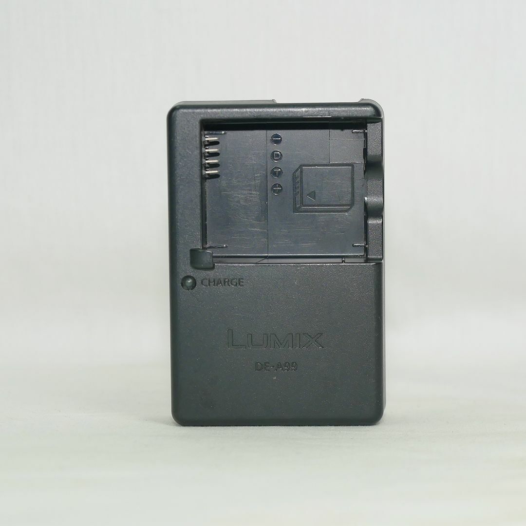 Panasonic - Panasonic Lumix バッテリーチャージャー 充電器 DE Panasonic - Panasonic Lumix バッテリーチャージャー 充電器 DE