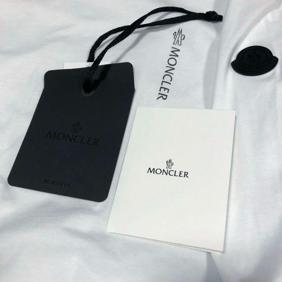 MONCLER - MONCLER モンクレール 長袖Tシャツ ロンT ホワイト 白 MONCLER - MONCLER モンクレール 長袖Tシャツ ロンT ホワイト 白