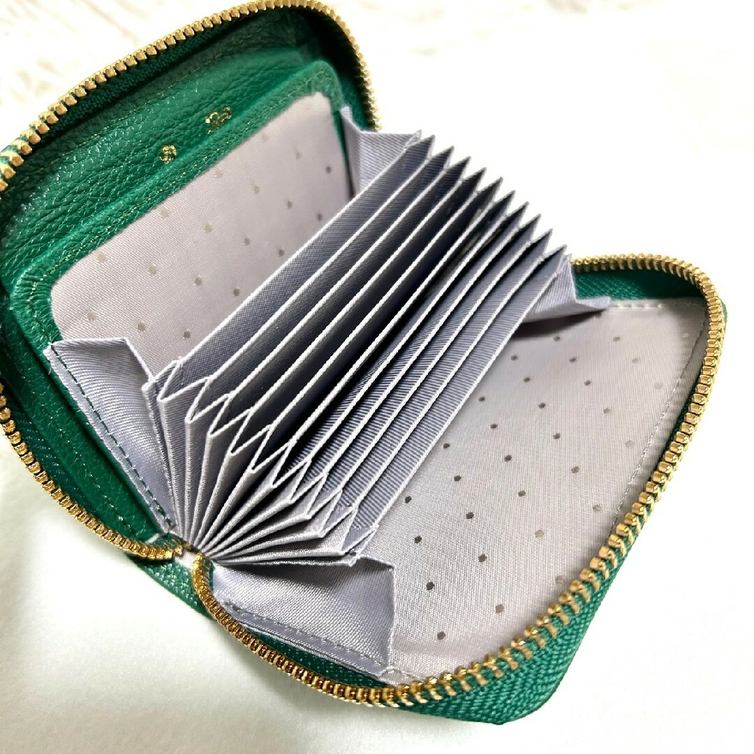 ear PAPILLONNER - 極美品 イアパピヨネ 虎屋ういろ perche ear PAPILLONNER - 極美品 イアパピヨネ 虎屋ういろ perche
