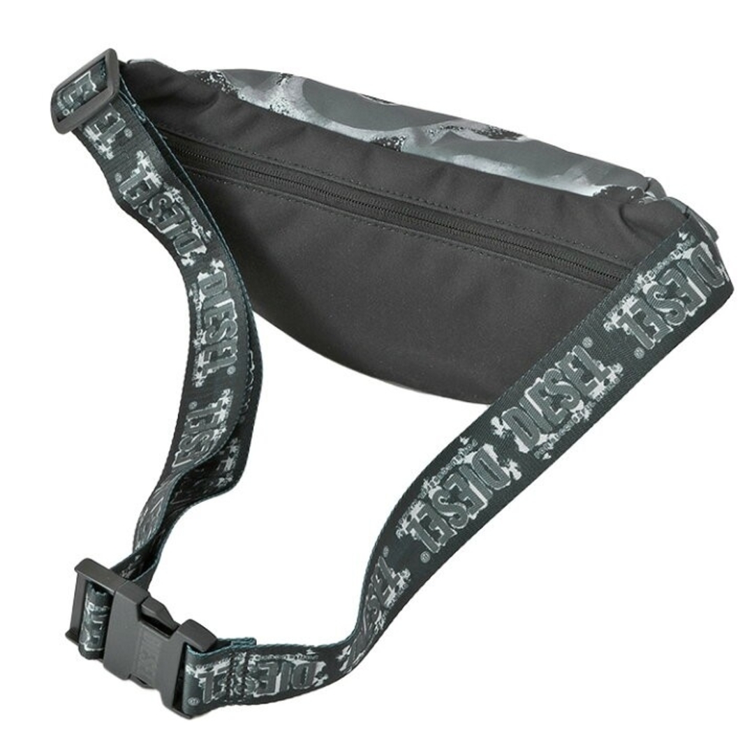 DIESEL - DIESEL ディーゼル ボディバッグ グレー ※発送まで約1 DIESEL - DIESEL ディーゼル ボディバッグ グレー ※発送まで約1