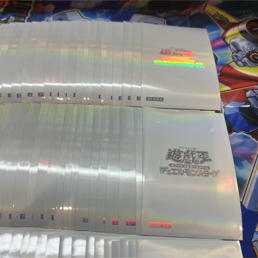遊戯王 - 【特価】遊戯王 閃光の波動 初期ロゴ 白 スリーブ 62枚 遊戯王 - 【特価】遊戯王 閃光の波動 初期ロゴ 白 スリーブ 62枚