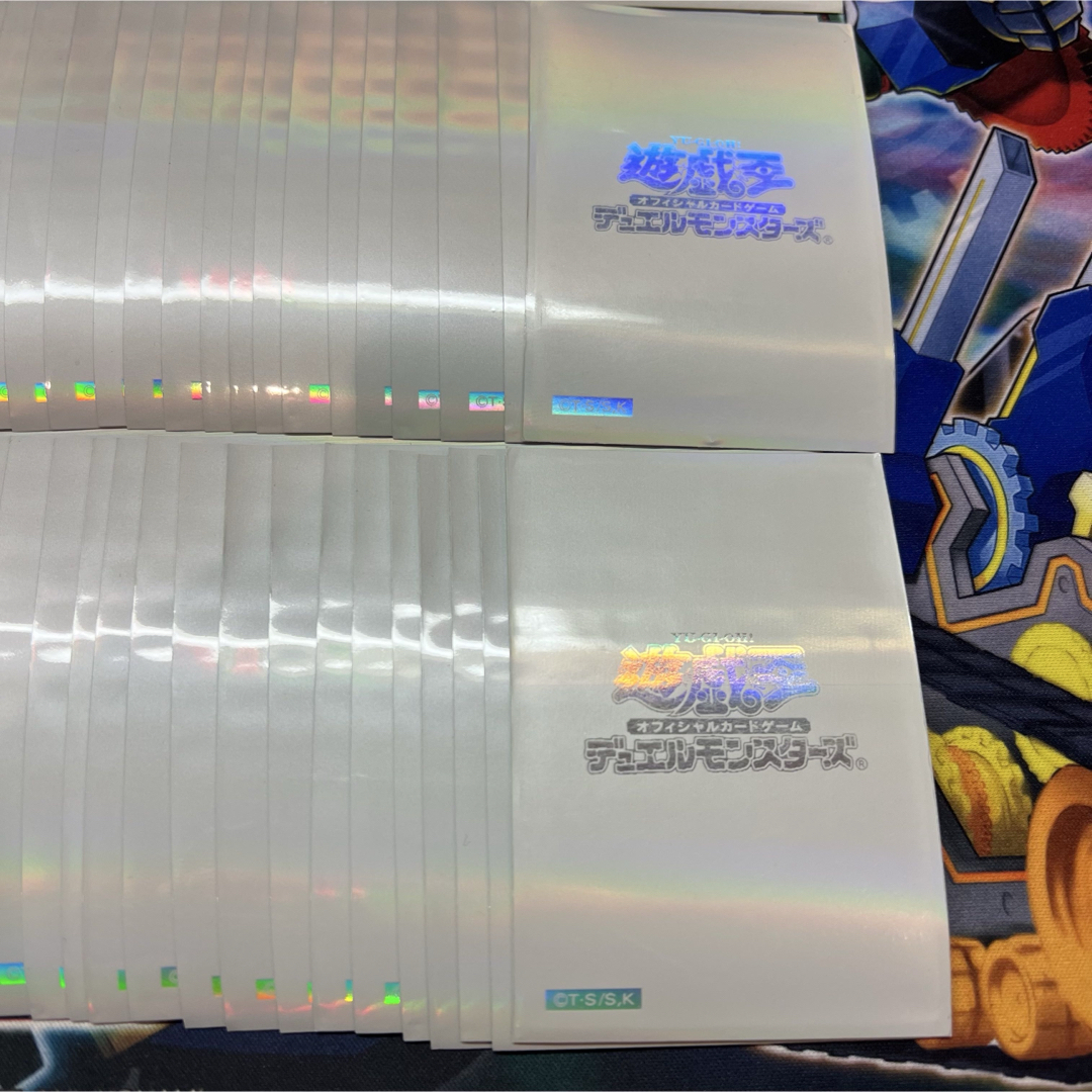 遊戯王 - 【特価】遊戯王 閃光の波動 初期ロゴ 白 スリーブ 62枚 遊戯王 - 【特価】遊戯王 閃光の波動 初期ロゴ 白 スリーブ 62枚