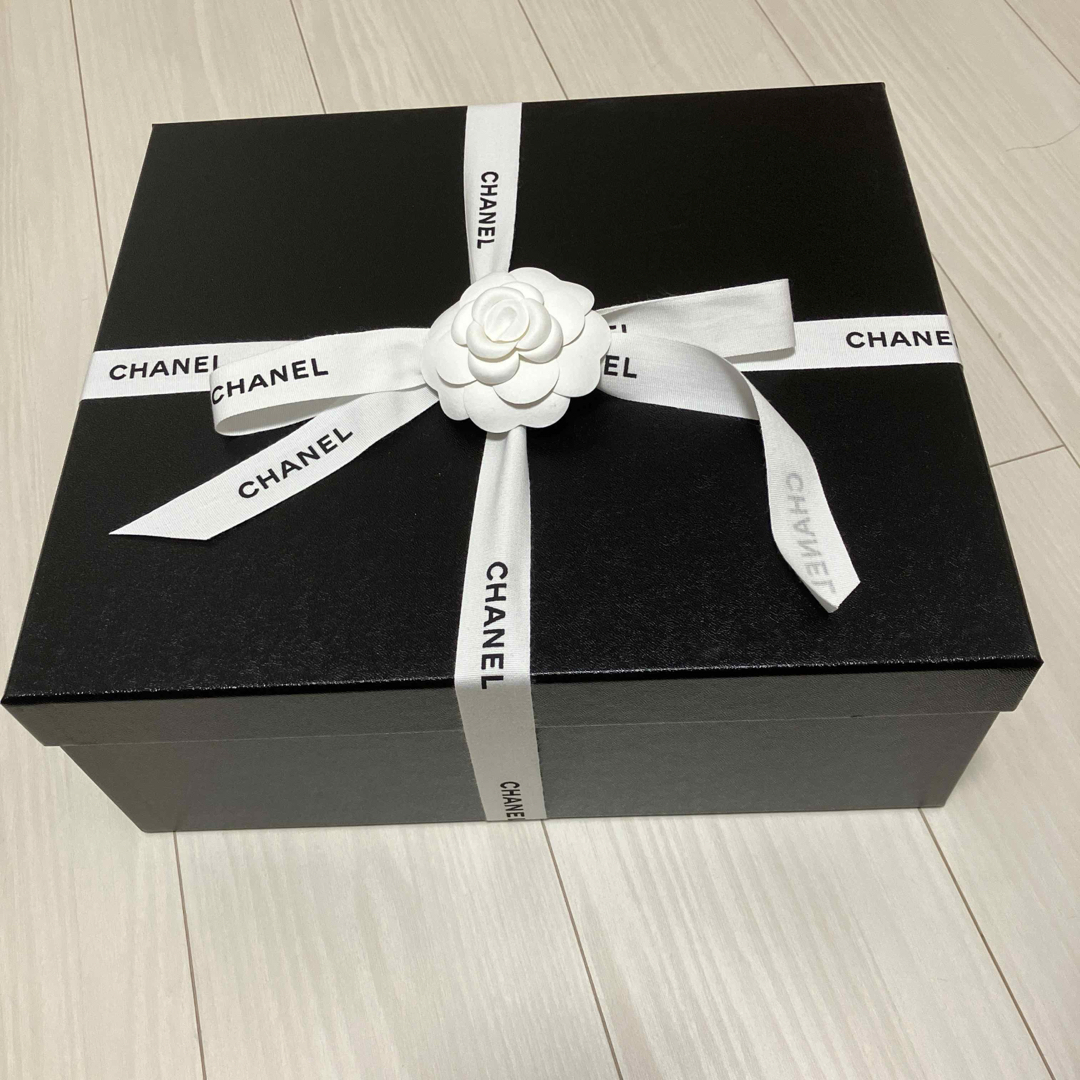 CHANEL - CHANEL フットベッドサンダル 2025新作 37の通販 by CHANEL - CHANEL フットベッドサンダル 2025新作 37の通販 by