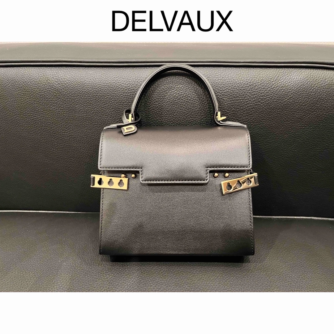 DELVAUX - デルヴォー DElVAUX タンペート スモールの通販 by DELVAUX - デルヴォー DElVAUX タンペート スモールの通販 by