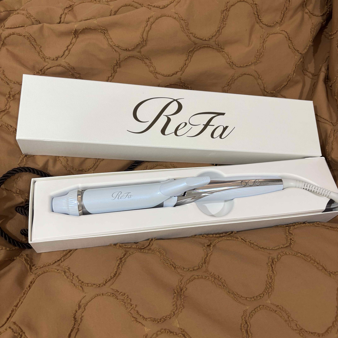 ReFa - リファ コテ32ミリ ホワイトの通販 by shop|リファなら ReFa - リファ コテ32ミリ ホワイトの通販 by shop|リファなら