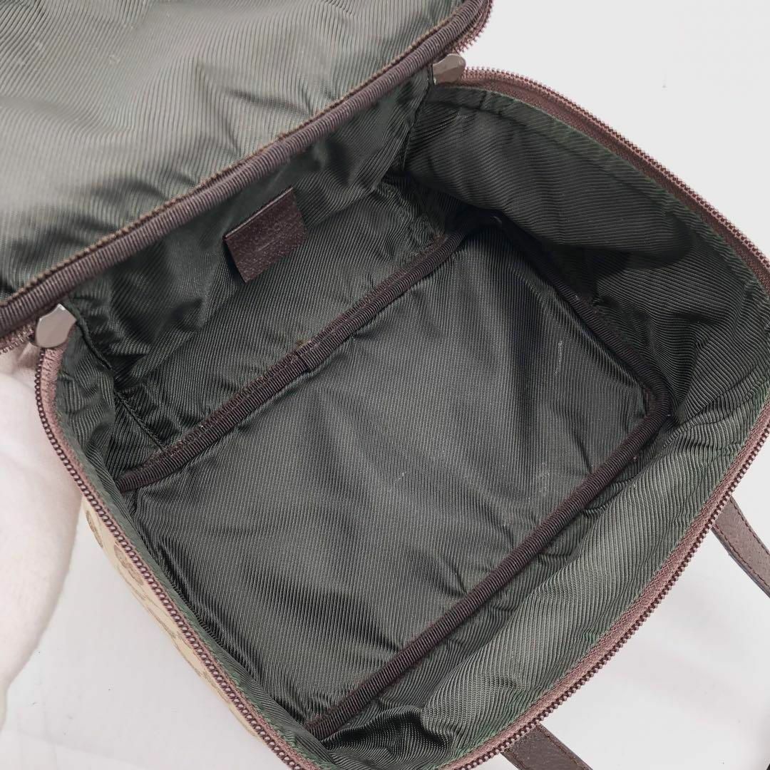 GUCCI - 【美品】グッチ バニティバッグ GGキャンバス GUCCI - 【美品】グッチ バニティバッグ GGキャンバス