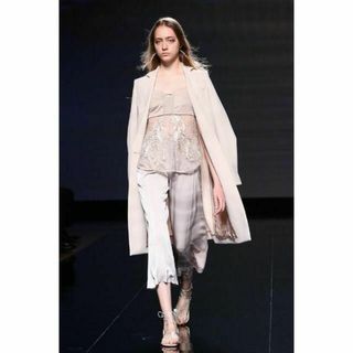 mame - マメクロゴウチ 25ss ニットトップス 新品未使用タグ付き mame - マメクロゴウチ 25ss ニットトップス 新品未使用タグ付き