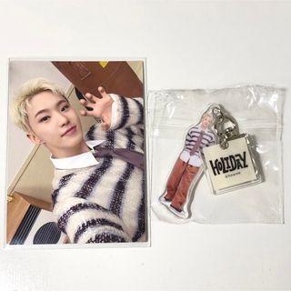 SEVENTEEN - ジュン JUN 03 seventeen HOLIDAY トレカの通販 by SEVENTEEN - ジュン JUN 03 seventeen HOLIDAY トレカの通販 by