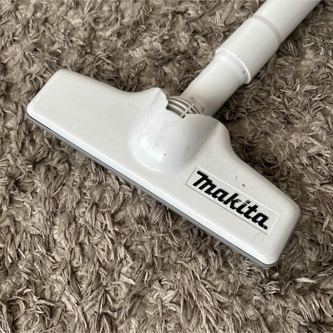 Makita - Makita スティッククリーナー CL107FD 本体/充電器付の Makita - Makita スティッククリーナー CL107FD 本体/充電器付の