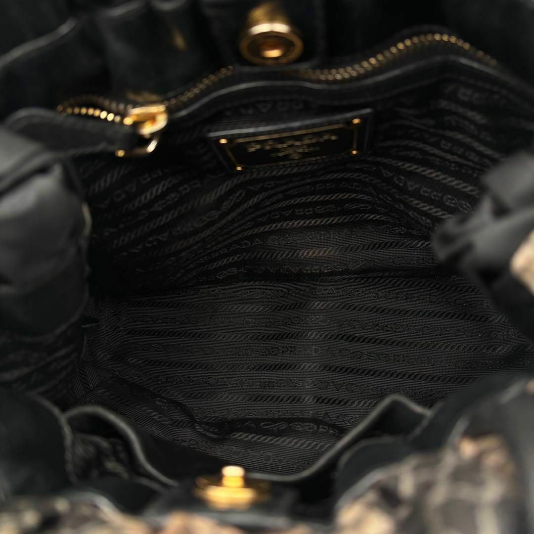 PRADA - 【美品】プラダ トートバッグ パイソン柄 2way ゴールド PRADA - 【美品】プラダ トートバッグ パイソン柄 2way ゴールド