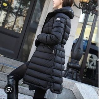 MONCLER(ダウンコート)のフリマアイテム一覧 MONCLER(ダウンコート)のフリマアイテム一覧