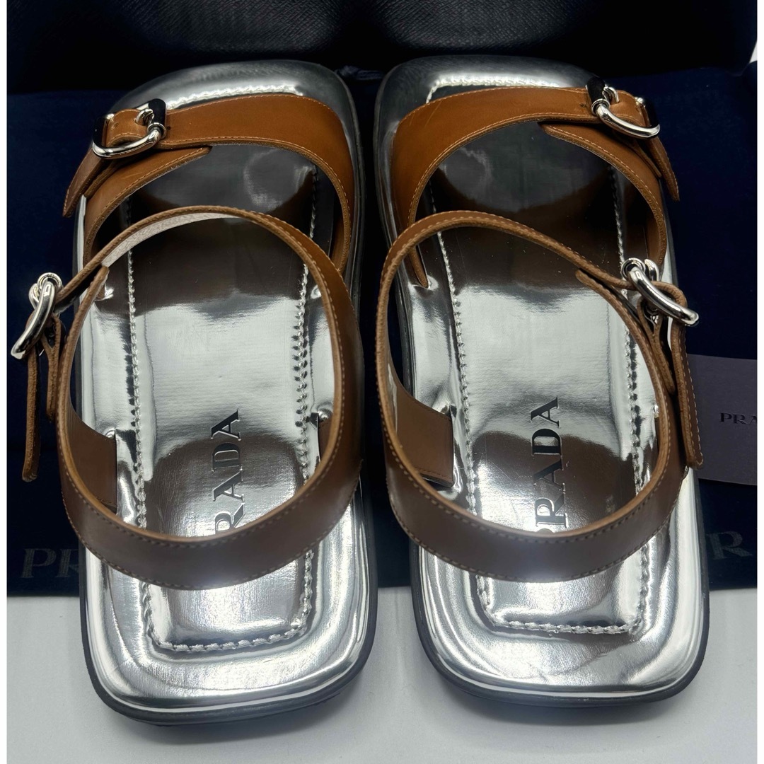 PRADA - 新品 PRADA プラダ サンダル レザー ストラップ 9 PRADA - 新品 PRADA プラダ サンダル レザー ストラップ 9