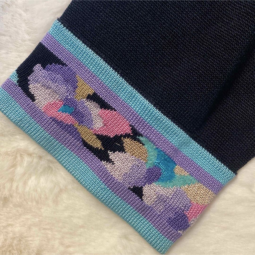LEONARD - 美品 レオナール 花柄刺繍 ビジュー ストーン LEONARD - 美品 レオナール 花柄刺繍 ビジュー ストーン